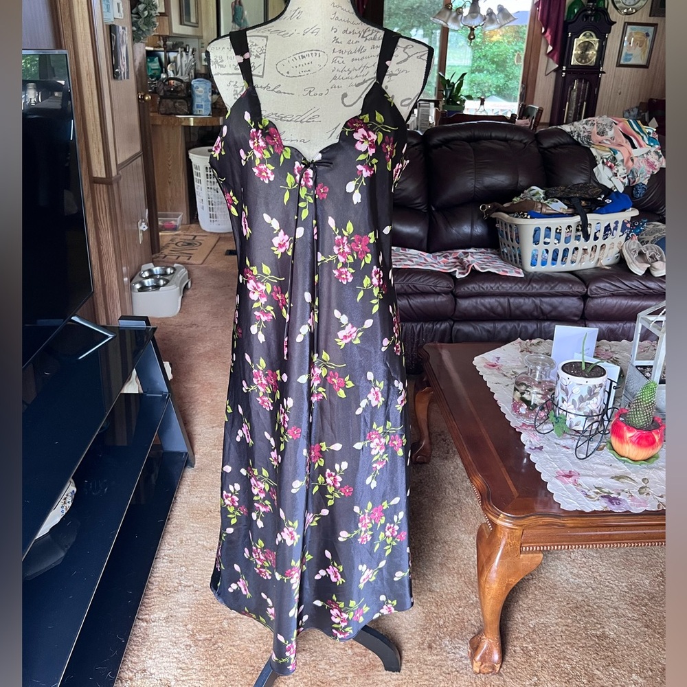 Vintage Enchanted Silky polyester floral slip dress adjustable straps Y2k.
